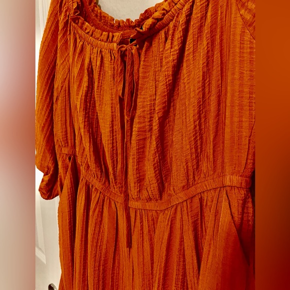 Torrid Textured Viscose Off-Shoulder Maxi Dress - Size 1X - NWT!!! - Picture 6 of 11